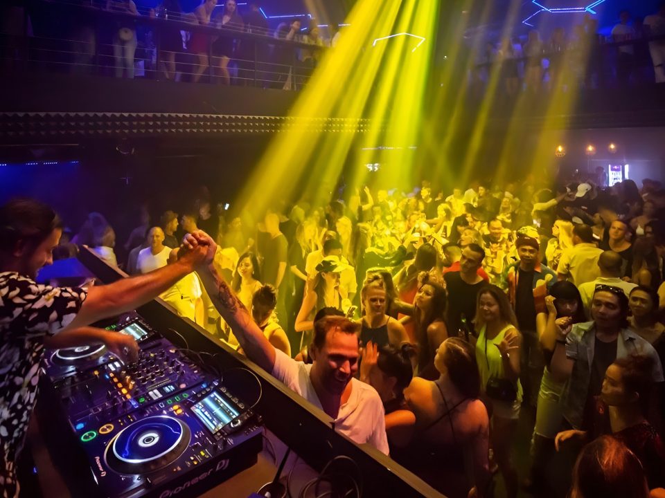 Bali Nightlife: Hotspots for Evening Entertainment