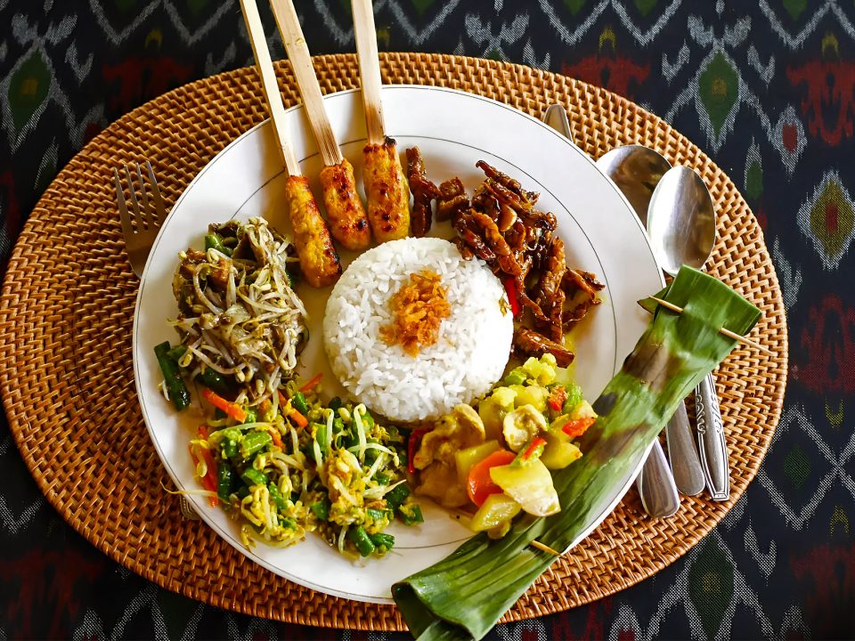 Bali Culinary Adventure: Savoring through Local Flavors