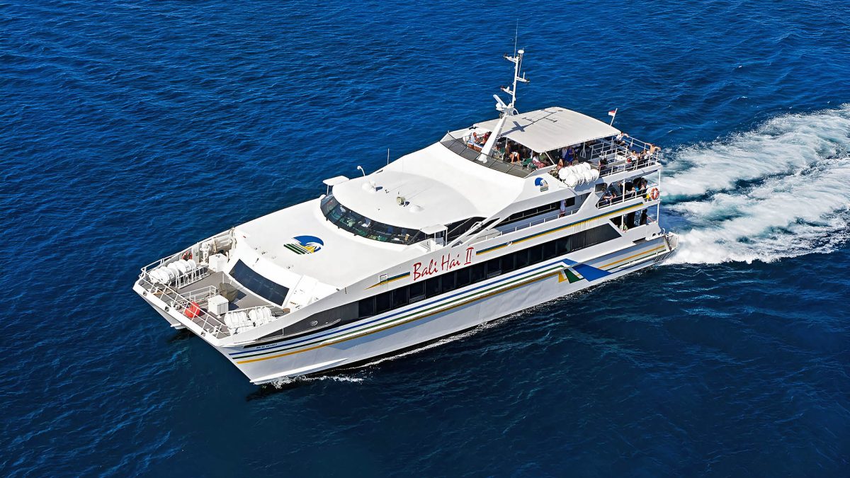 Bali Island-Hopping: Adventures by Boat and Cruises