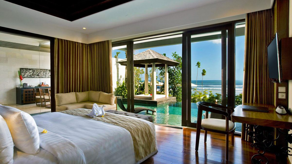 Bali Luxury Retreats: Indulge in the Island’s Lavish Resorts