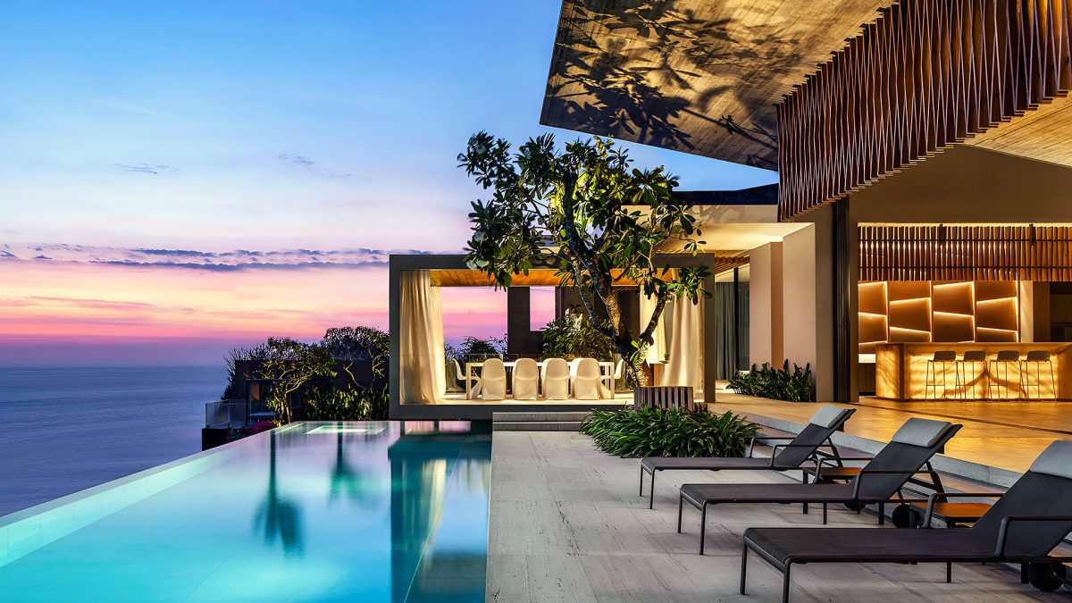 Island Indulgence: Luxury Resorts and Villas in Bali