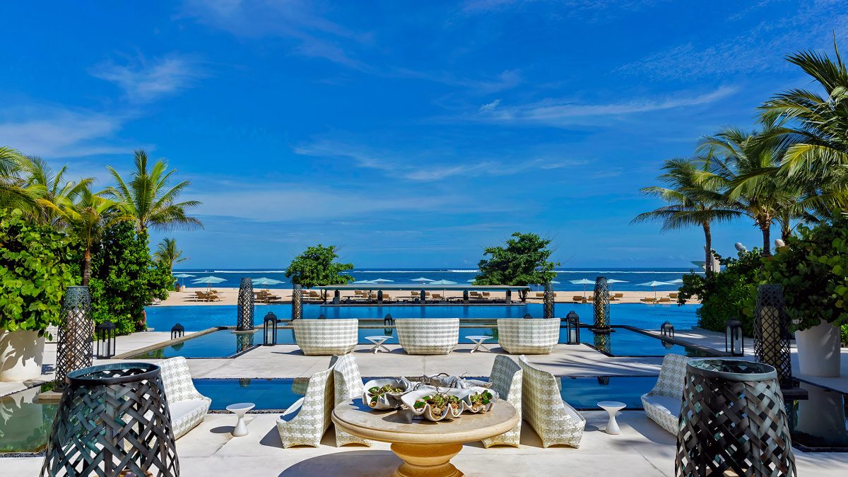 Seaside Splendor: Bali Beachfront Resorts for a Blissful Escape