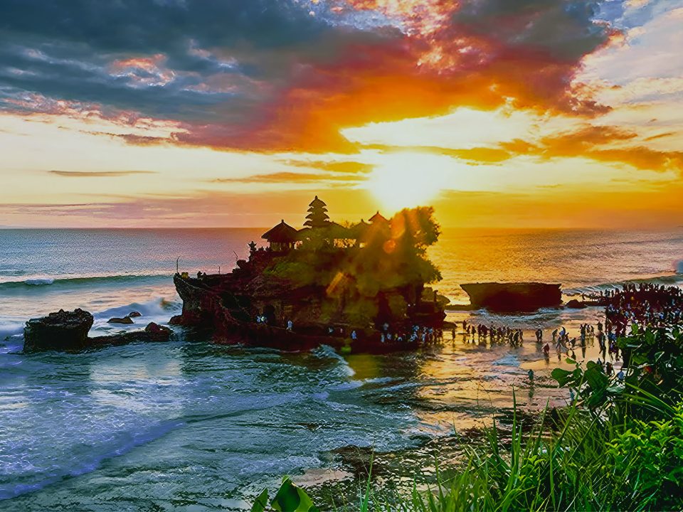 Bali Best Sunset Spots: Watch the Sun Dip Below the Horizon