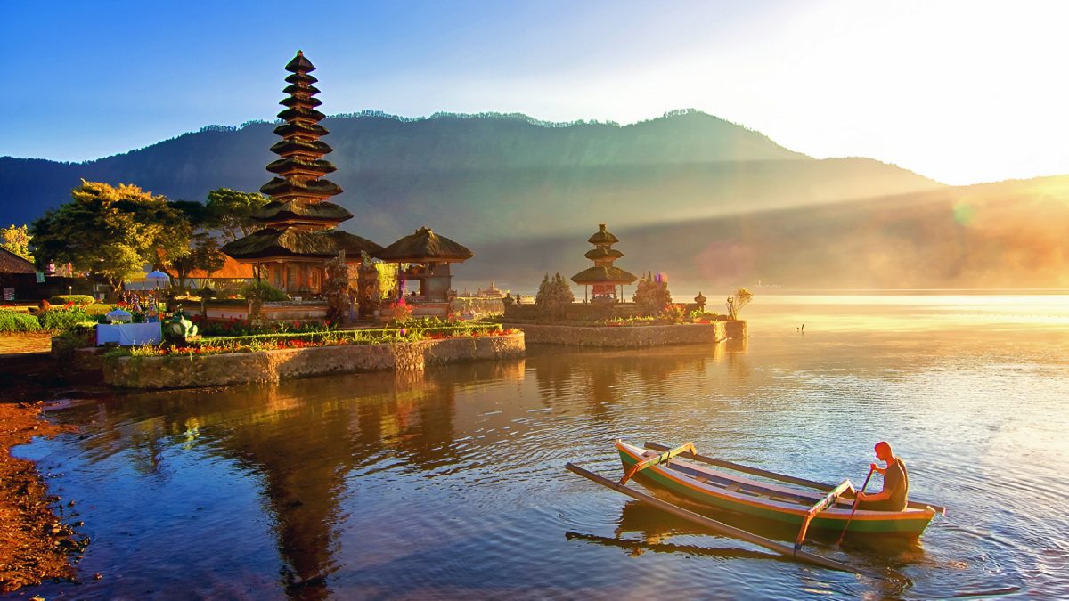 Travel Guide to Bedugul and Lake Beratan