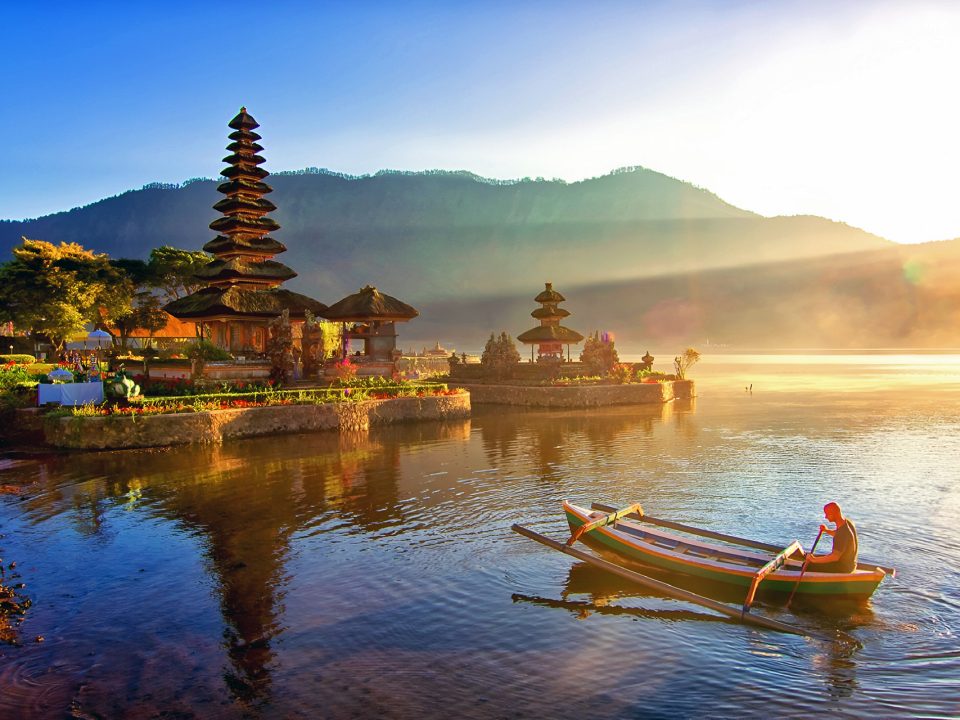 Travel Guide to Bedugul and Lake Beratan