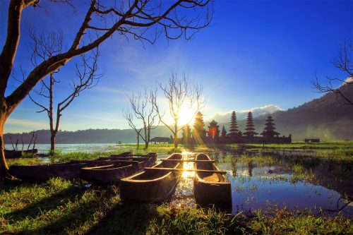Pura Ulun Danu Tamblingan Bali