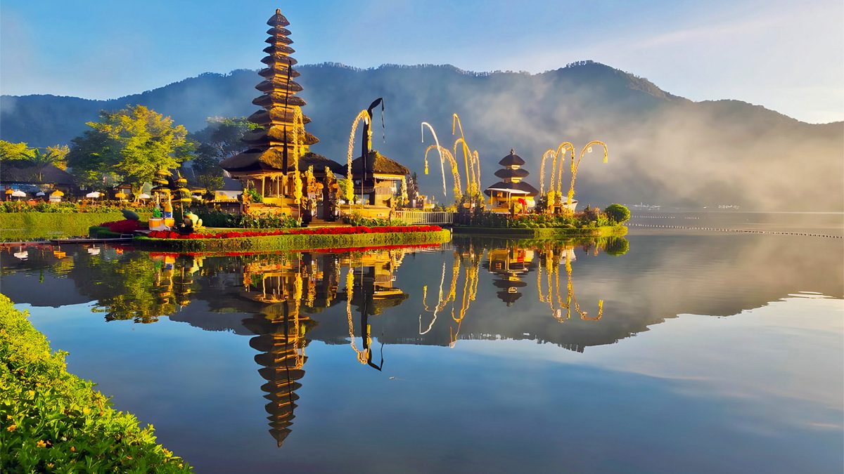 Pula Ulun Danu Beratan - An Iconic Lakeside Temple in Bedugul