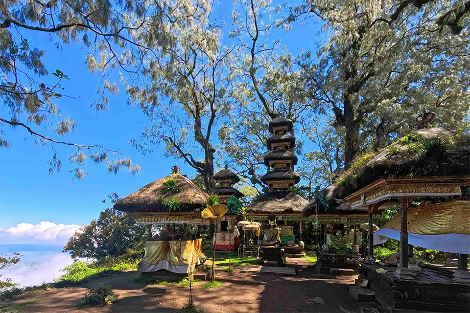 Pura Pucak Mangu - Temple at Mount Catur in Petang