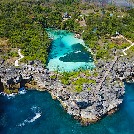 Sumba Tour Packages to Visit Waikuri Lagoon