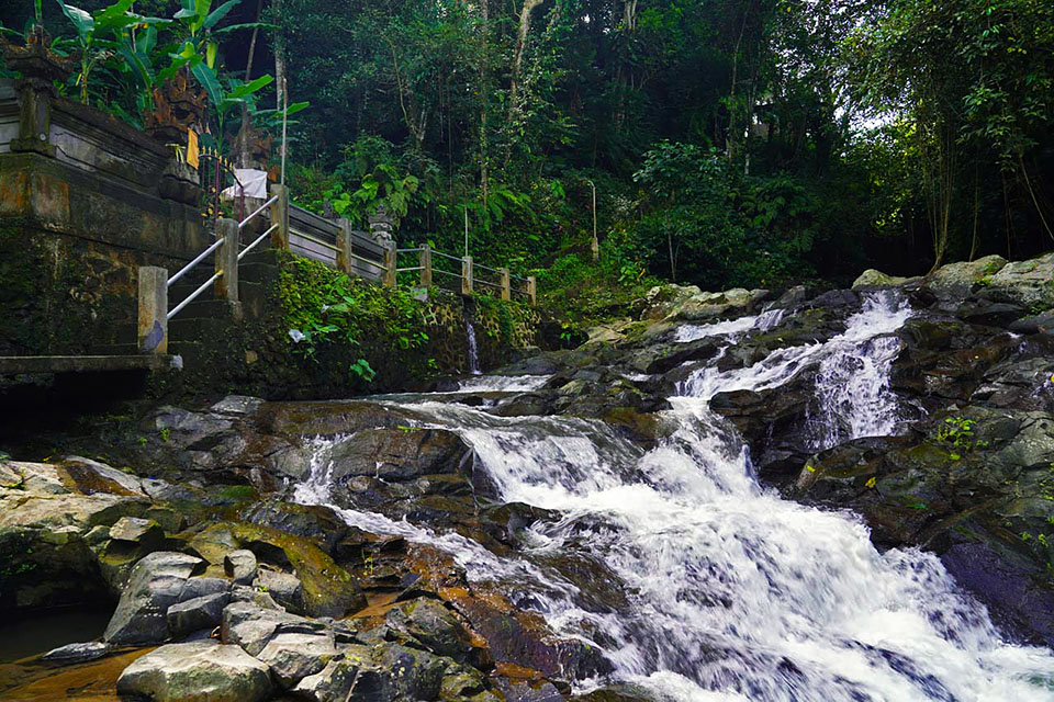 Waterfalls Around Ubud | Tibumana River Stream