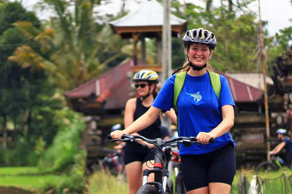 Best Bali Cycling Tour in Ubud Bali