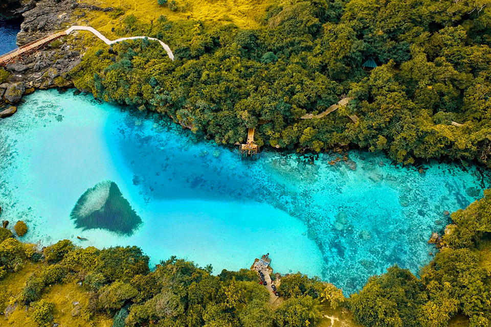 Best Places to Stay in Sumaba Near Waikuri Lagoon