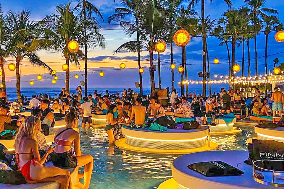 Bali Travel Planning Mistakes - Sunset at Finns Beach Club