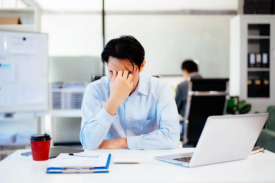 Sydney to Bali Flights - Bored in the Office