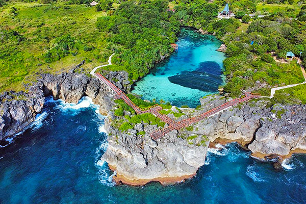 Best Time for Sumba Tour | Waikuri Lagoon West Sumba