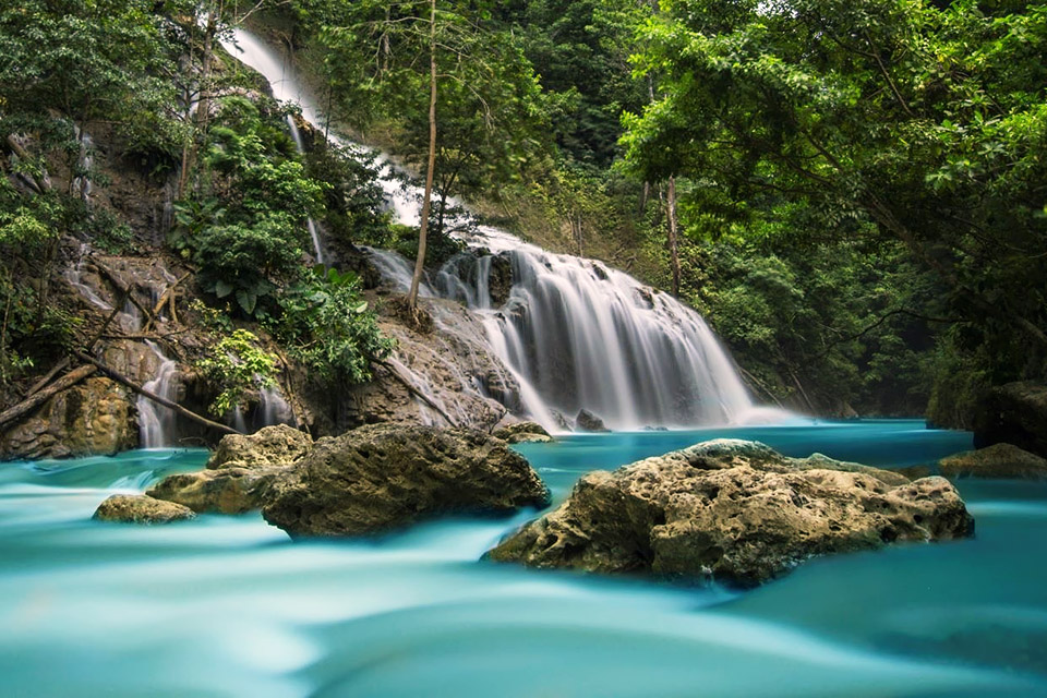 West Sumba Waterfall Tour | Lapopu
