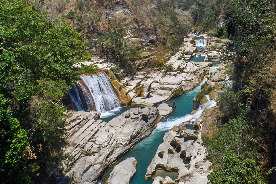 East Sumba Tour Visiting Tanggedu Waterfall