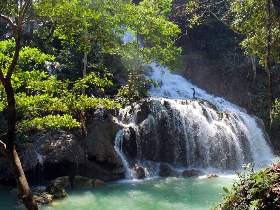 Lapopu Waterfall Travel Guide West Sumba Nature Icon