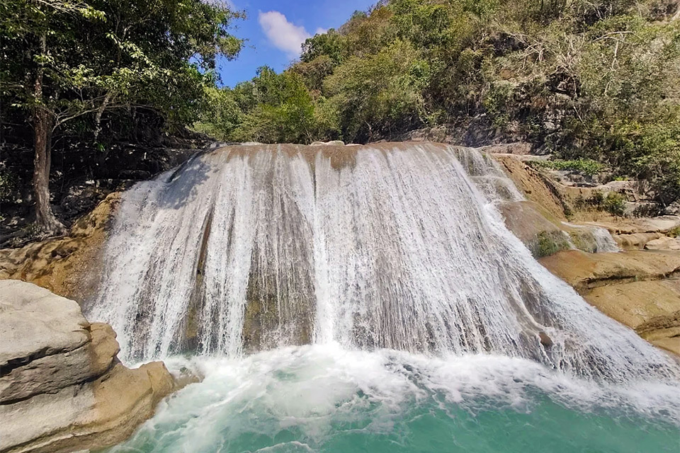 Natual Swimming Pool at Tanggedu Waterfall