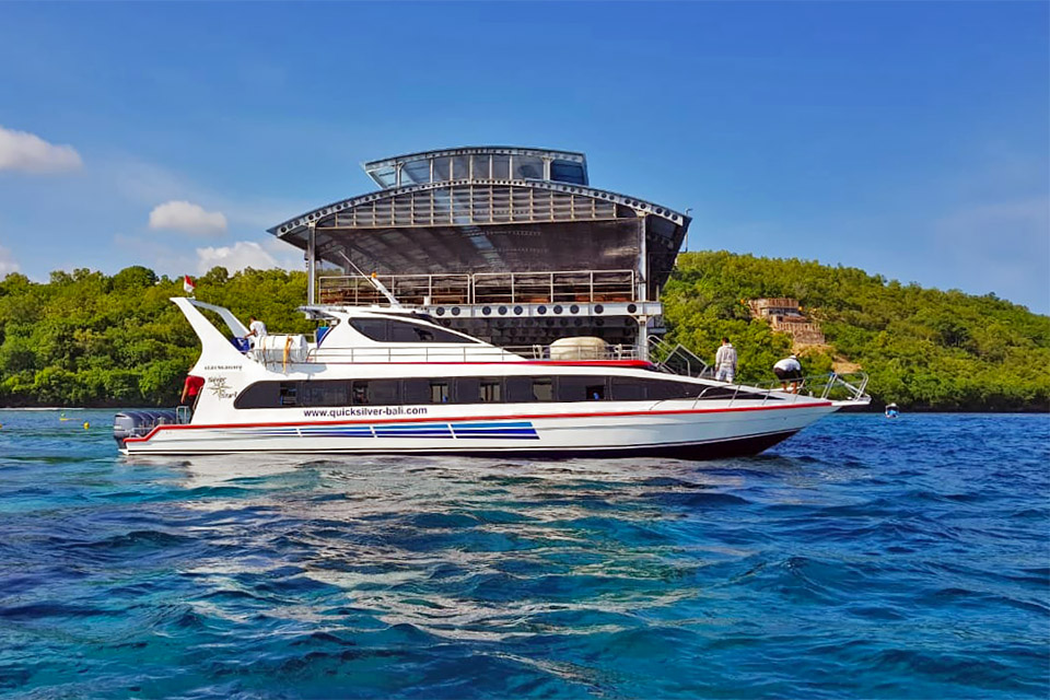 Bali Fast Boat Service for Island Hopping Trips