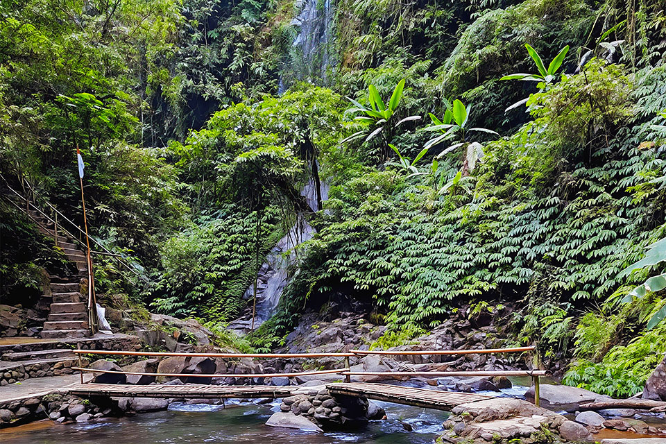 How to Get to Nung Nung Waterfall Bali